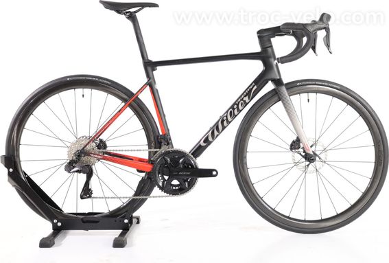 Produit Reconditionne    Velo De Route Wilier Triestina Cento 10 Sl 105 Di2 2023    Bon Etat - 2