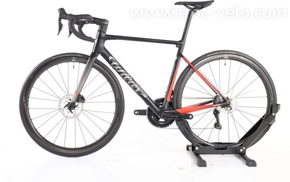 Produit Reconditionne    Velo De Route Wilier Triestina Cento 10 Sl 105 Di2 2023    Bon Etat - 3