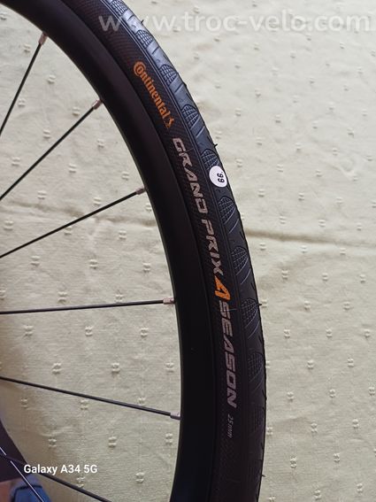 roue route aluminium shimano 700 rs 170 disque center lock - 4