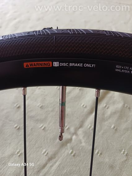 roue route aluminium shimano 700 rs 170 disque center lock - 5