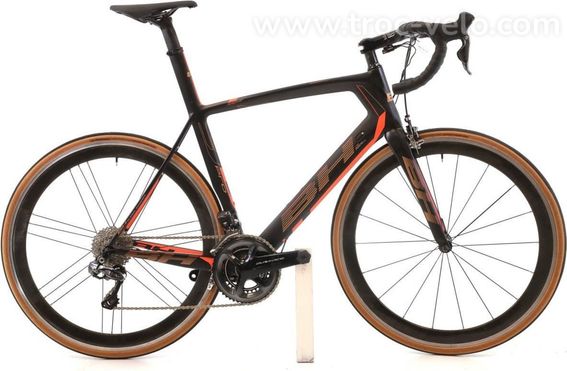 Produit Reconditionne Bh G6 Pro Di2 11v Noir Velo De Route Tres Bon Etat