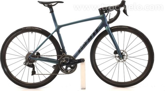 Produit Reconditionne Giant Tcr Advanced Sl 0 Disc Di2 11v Bleu Velo De Route Tres Bon Etat