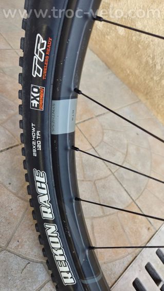 YT Industries Izzo Core 4 2024 – Transmission SRAM X0 - 6