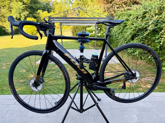 VELO FUJI SL-E ULTEGRA - 2