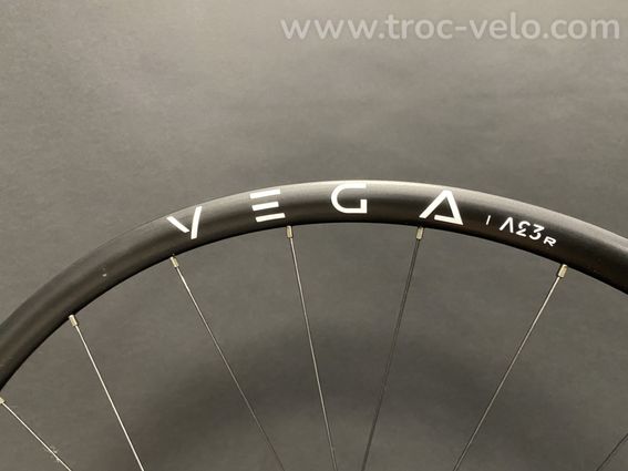Roues Prymahl Vega A23 - 2