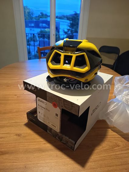 Casque giro éclipse pro édition limitée visma lease a bike - 3