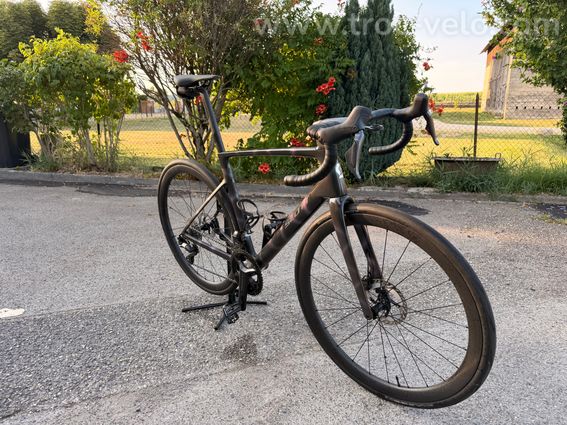 Vélo de route Scott Addict RC 10