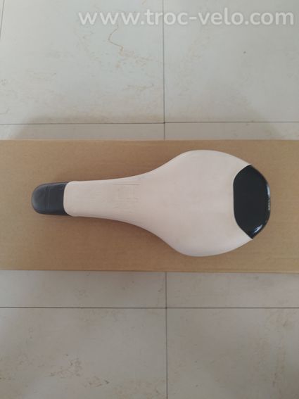 Selle FIZIK Tundra 2 - 2