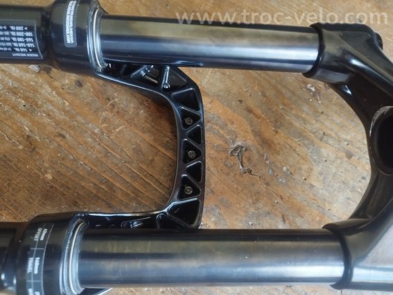 Fourche rockshox recon - 3