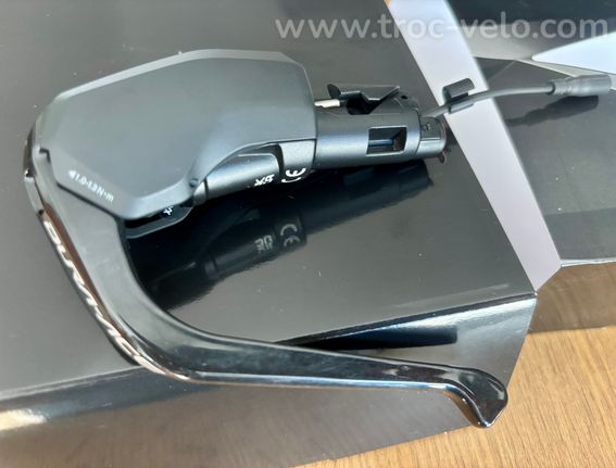 Paire leviers Shimano Dura-Ace Di2 ST-R9180 chrono TT NEUFS - 9