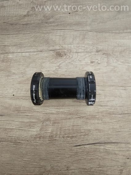 Boîtier de pédalier Black Bearing BSA (68mm) – Axe 30mm (Rotor 3D+)