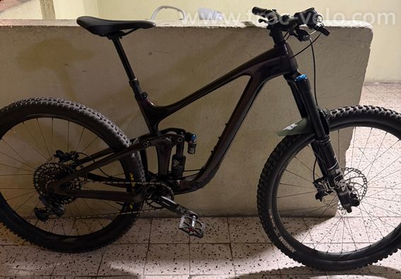 VTT Giant Reign Pro 1 Advanced
