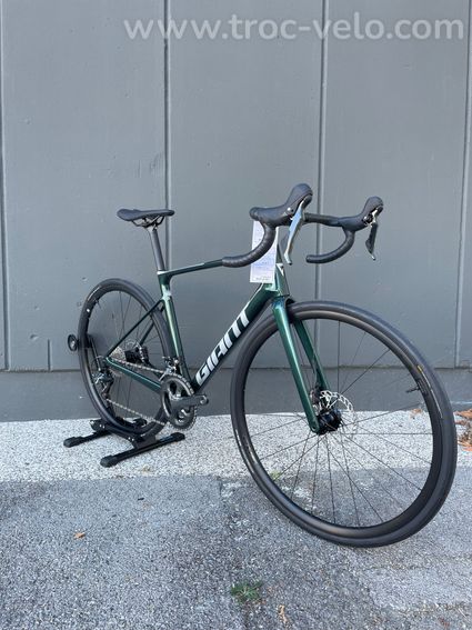 Velo de route giant defy advanced 3 carbone neuf - 3
