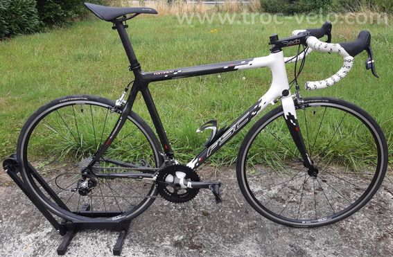 Vélo de route carbone FSC Tornado Taille L - 2