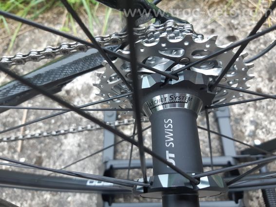 Vélo de route carbone FSC Tornado Taille L - 6