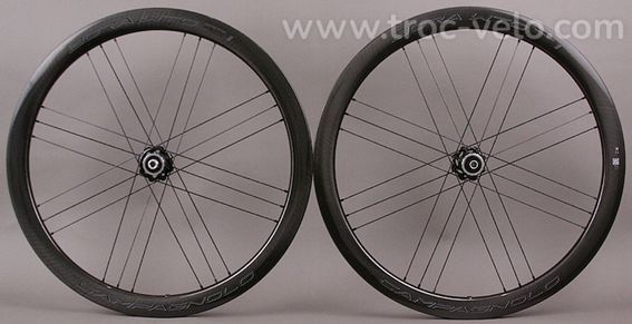 Paire de roues à disque Campagnolo Bora WTO 45