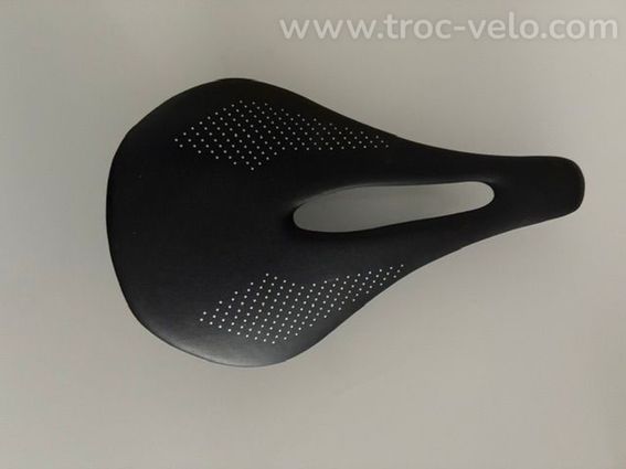 SELLE CARBON - 4