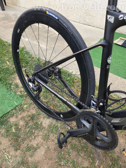 Giant Defy taille M velo de route - 2