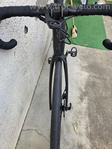 Giant Defy taille M velo de route - 3