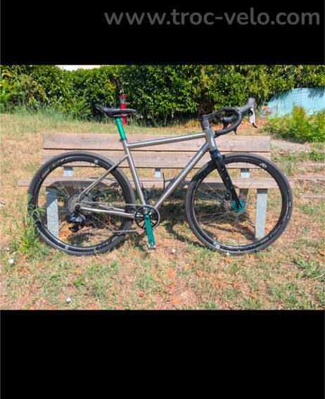 Gravel Alpha Explorer SL titane