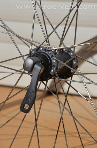 Paire de Roues Ambrosio Focus TBQ - 36 rayons - 9 speed 12-23 - Shimano Deore - 11