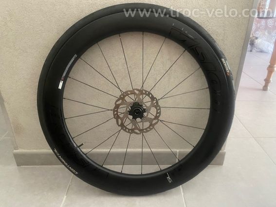 Roues Bontrager Carbonne AeolusElite 35