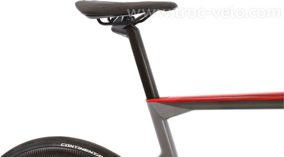 Produit Reconditionne    Bmc Teammachine Slr01 Four Di2 11v    Gris   Velo De Route   Tres Bon Etat - 8