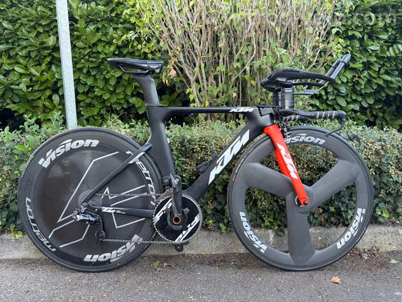 KTM Chrono revelator solus
