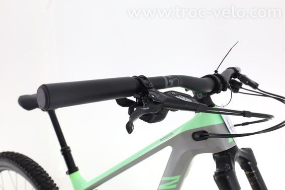 Produit Reconditionne Canyon Strive Cf Velo Vtt Tres Bon Etat - 6