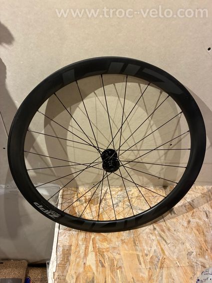 PAIRE ROUE ZIPP 303 S comme neuve - 2