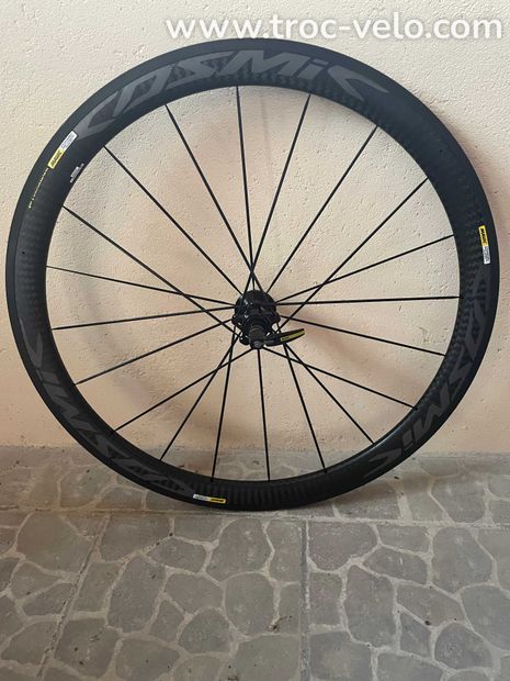 Vends roues arrière Mavic Cosmic  - 2