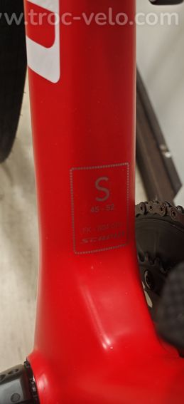 Vends scapin kalibra en très bon état taille s - 10