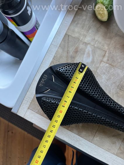 Selle fizik versus evo adaptative 139 mm - 2