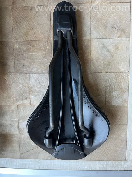 Selle fizik versus evo adaptative 139 mm - 4