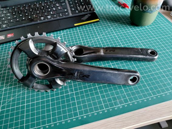 Pedalier shimano xtr 30t 11v 175mm