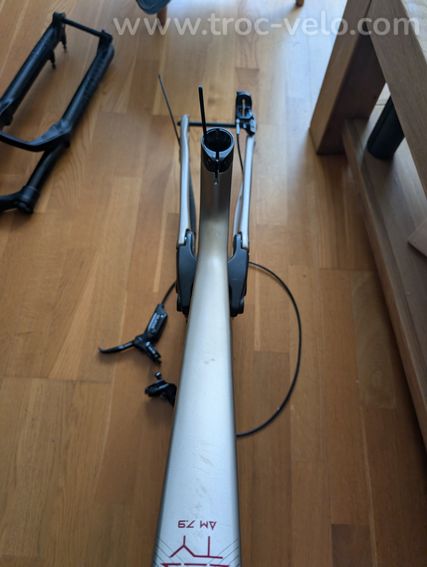 Cadre Lapierre Zesty AM 7.9CF + Fourche + Suspension+ freins - 8