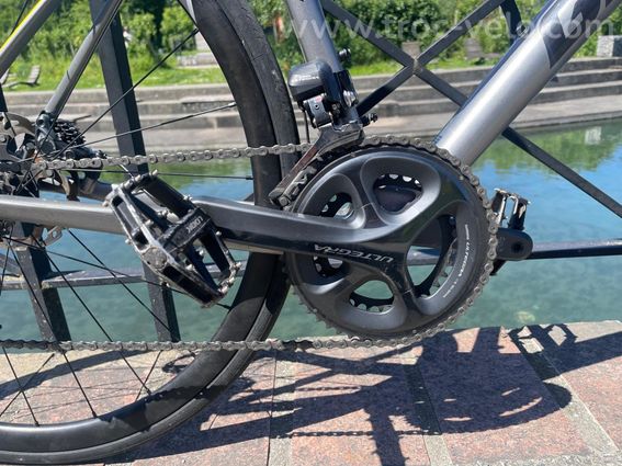 Giant Defy Advanced Pro 1 Carbone – Roues Carbone – Ultegra Di2 – Taille ML - 3