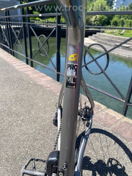 Giant Defy Advanced Pro 1 Carbone – Roues Carbone – Ultegra Di2 – Taille ML - 6