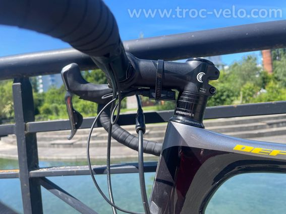 Giant Defy Advanced Pro 1 Carbone – Roues Carbone – Ultegra Di2 – Taille ML - 13