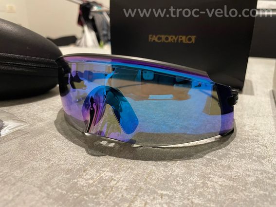 Lunette Oakley Kato - 5