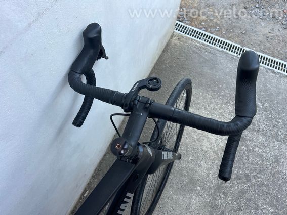VELO ROUTE CARBONE TYPE CIPOLLINI - 3