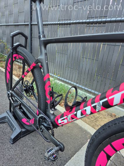 Scott Addict Gravel RC - 3