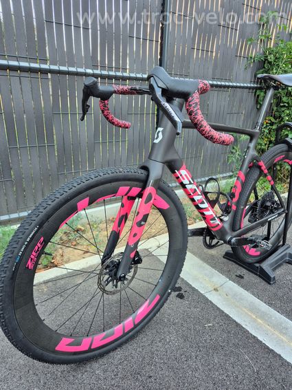 Scott Addict Gravel RC - 6