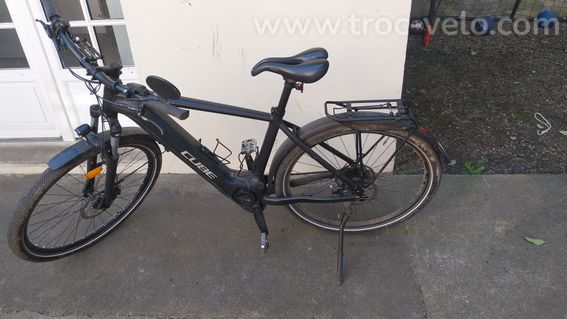 V.A.E Cube Nuride Hybrid 750 Allroad  - 2