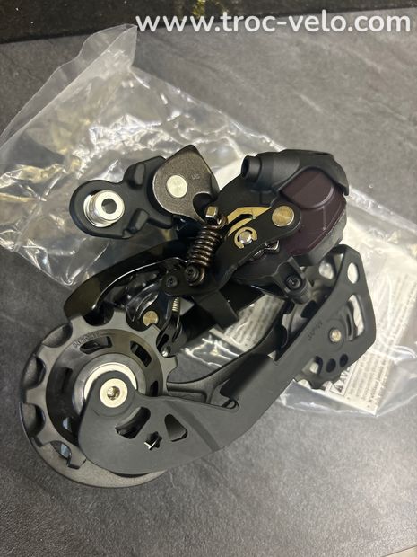 Dérailleur arrière XT di2 11v  - 2