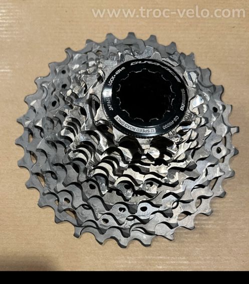 Cassette Shimano Dura-Ace 8 Vitesses 12-23 D'occasion - Bon état, Usure Visible