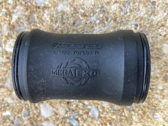 FSA jeu de pédalier Mega Exo - 3