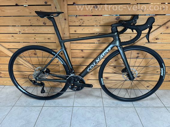 Vélo de route colnago V4