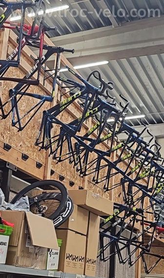 Neuf, Vélo de route Cube Litening Air C:68X 2023 coloris pro team Intermarché Wanty - 2