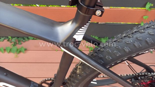 Promo Vtt Neuf Focus carbone Xtr Fox -60% - 7